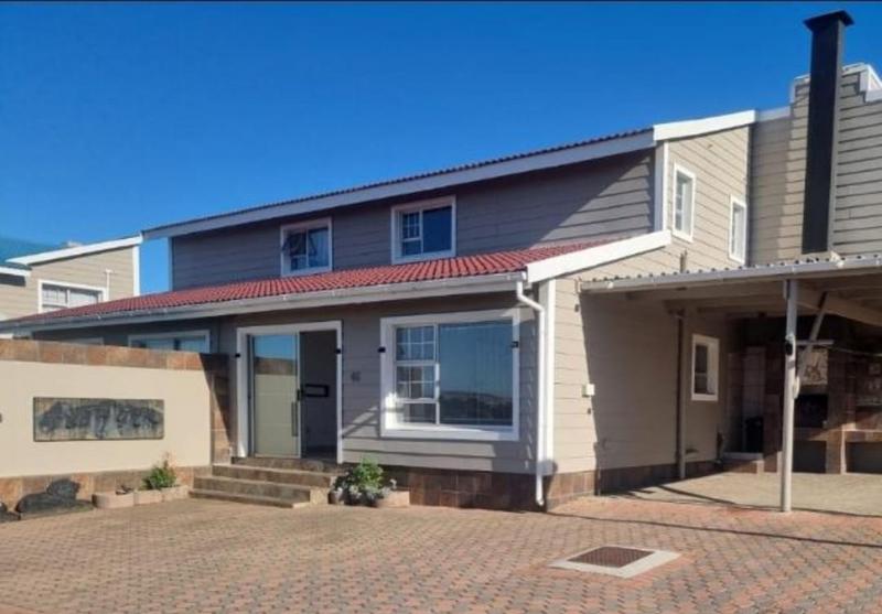 2 Bedroom Property for Sale in Hartenbos Central Western Cape